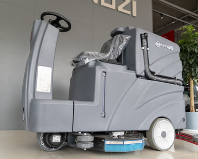 揚(yáng)子洗地機(jī) 揚(yáng)子洗地機(jī)