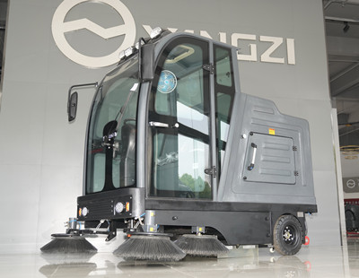 駕駛式掃地機(jī) 駕駛式掃地機(jī)