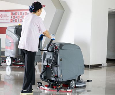 揚(yáng)子洗地機(jī) 揚(yáng)子洗地機(jī)